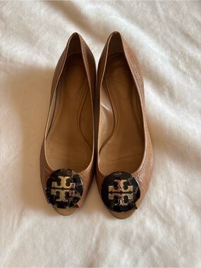 Tory Burch Tan Leather Logo Peep-Toe Flats with Dark Logo
